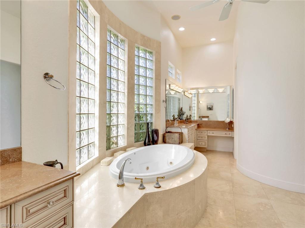 KENSINGTON GARDENS - Residential