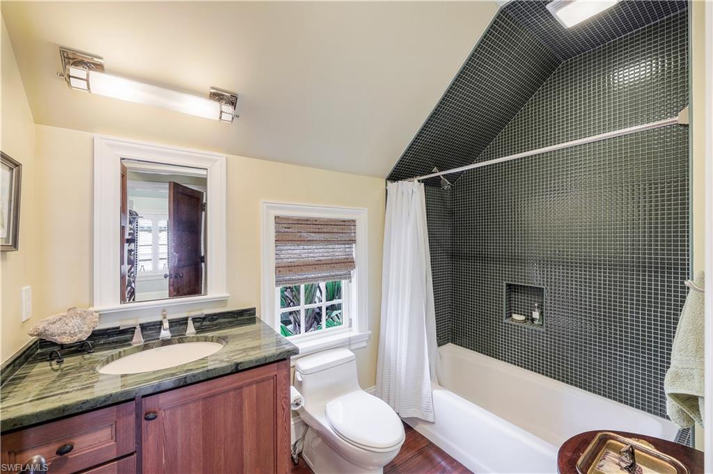 OLDE NAPLES - Residential