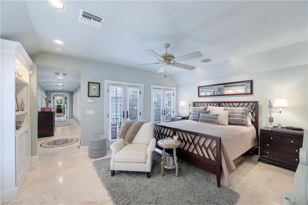 OLDE NAPLES - Residential