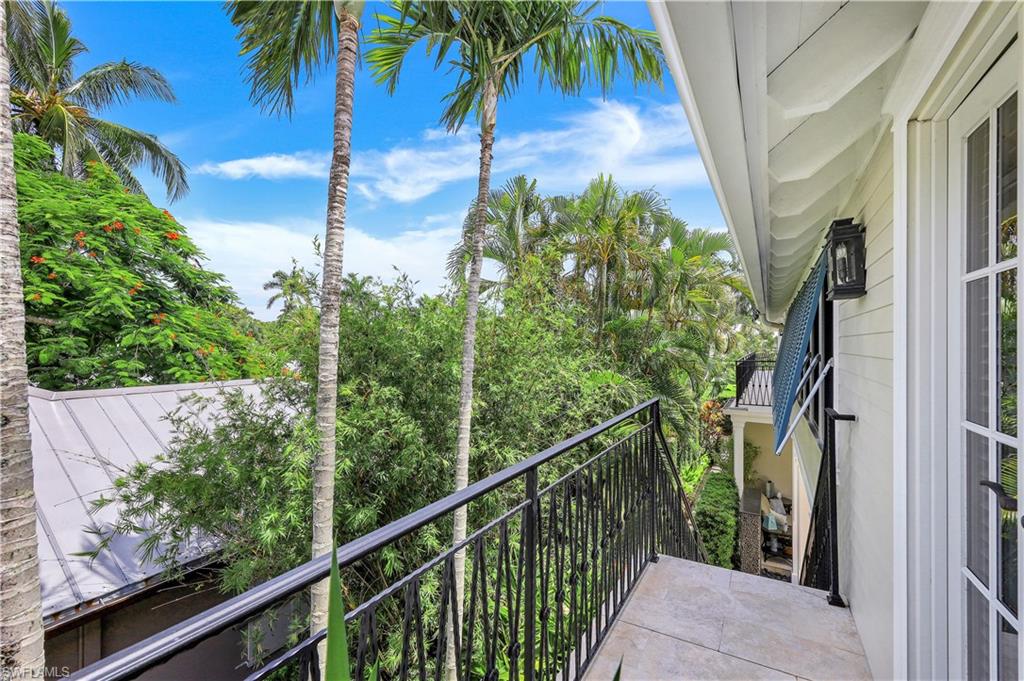 OLDE NAPLES - Residential