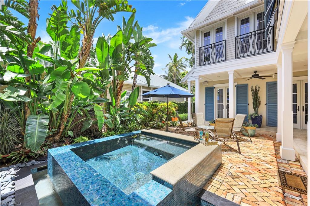 OLDE NAPLES - Residential