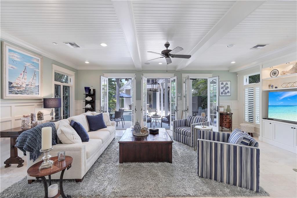 OLDE NAPLES - Residential