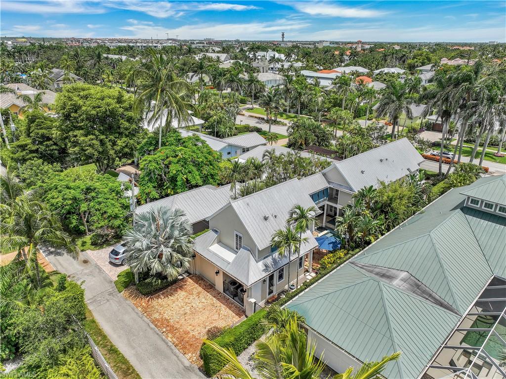 OLDE NAPLES - Residential