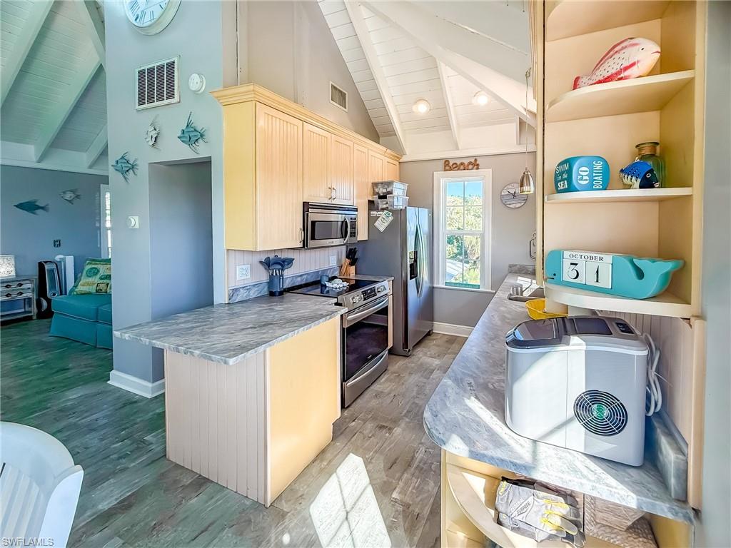 NORTH CAPTIVA SANDS - Residential