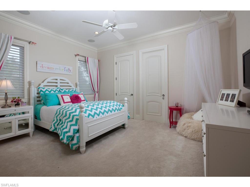 PINE RIDGE - Residential