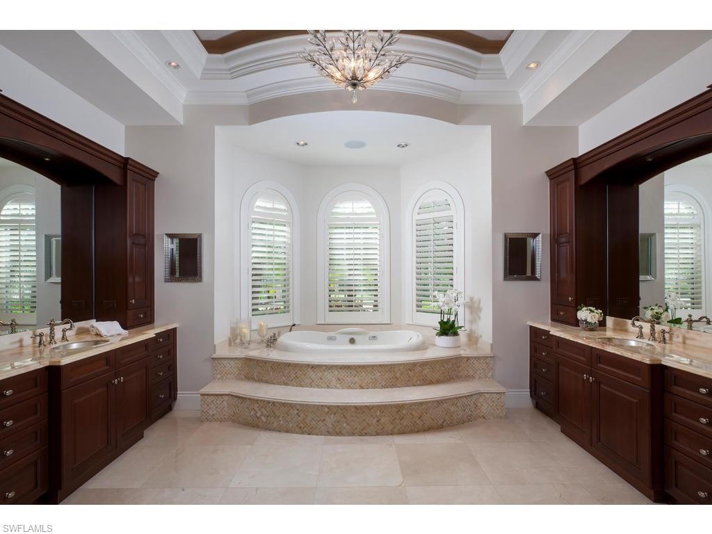 PINE RIDGE - Residential