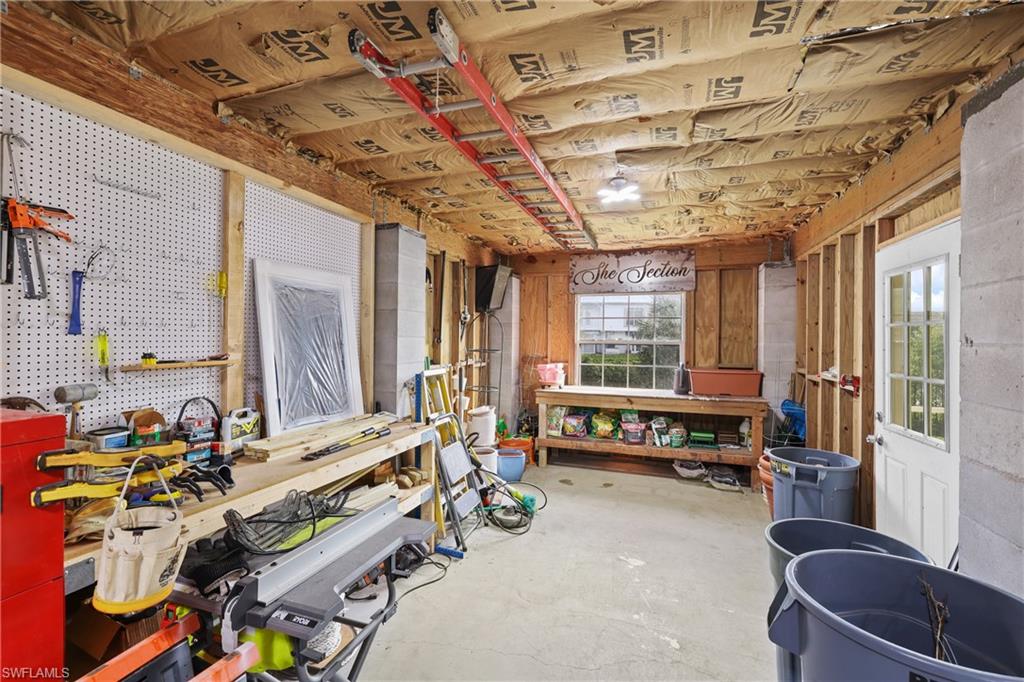 HENDRY CREEK - Residential