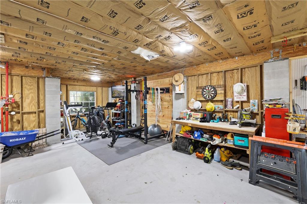 HENDRY CREEK - Residential