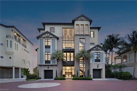 7409 Bay Colony DR NAPLES FL 34108