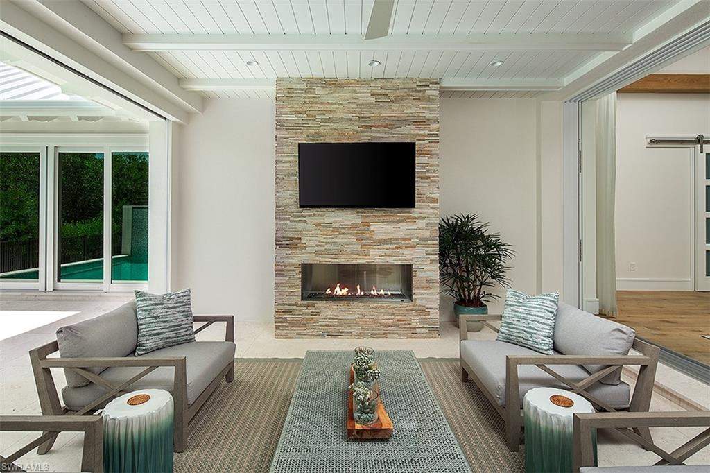 MANGROVE BAY - Residential