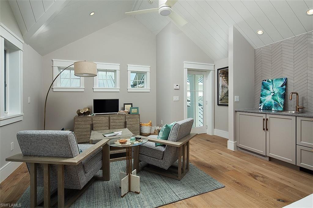 MANGROVE BAY - Residential