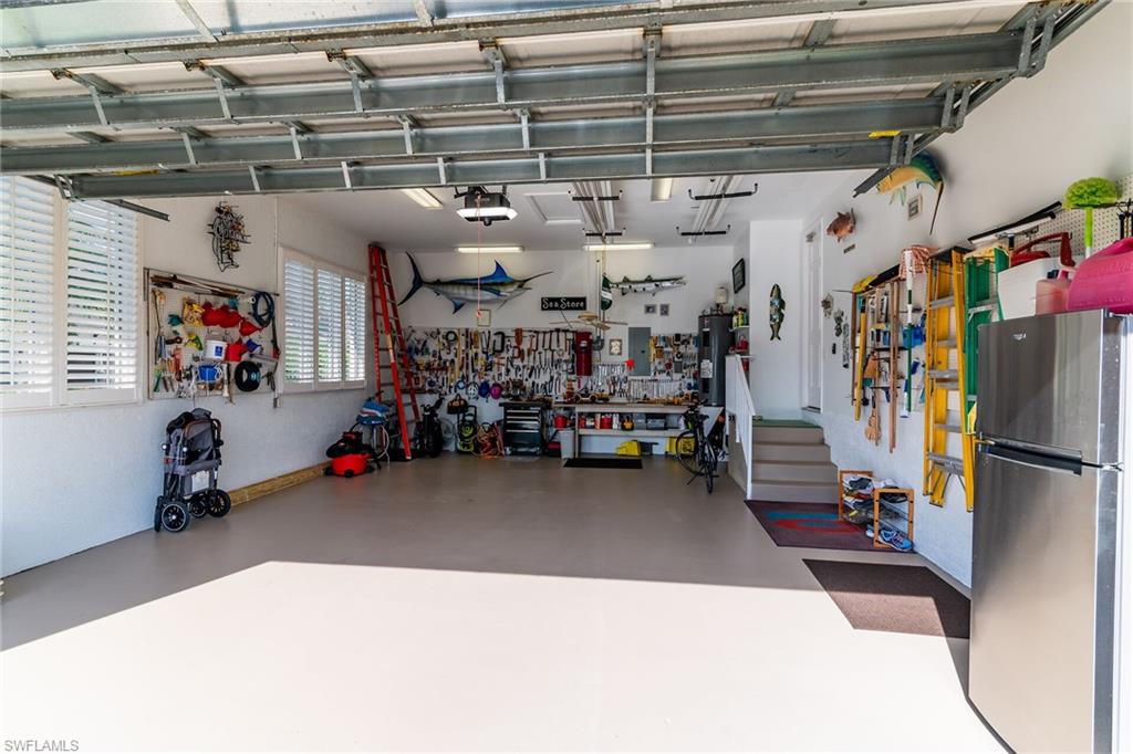 MARCO BEACH - Residential