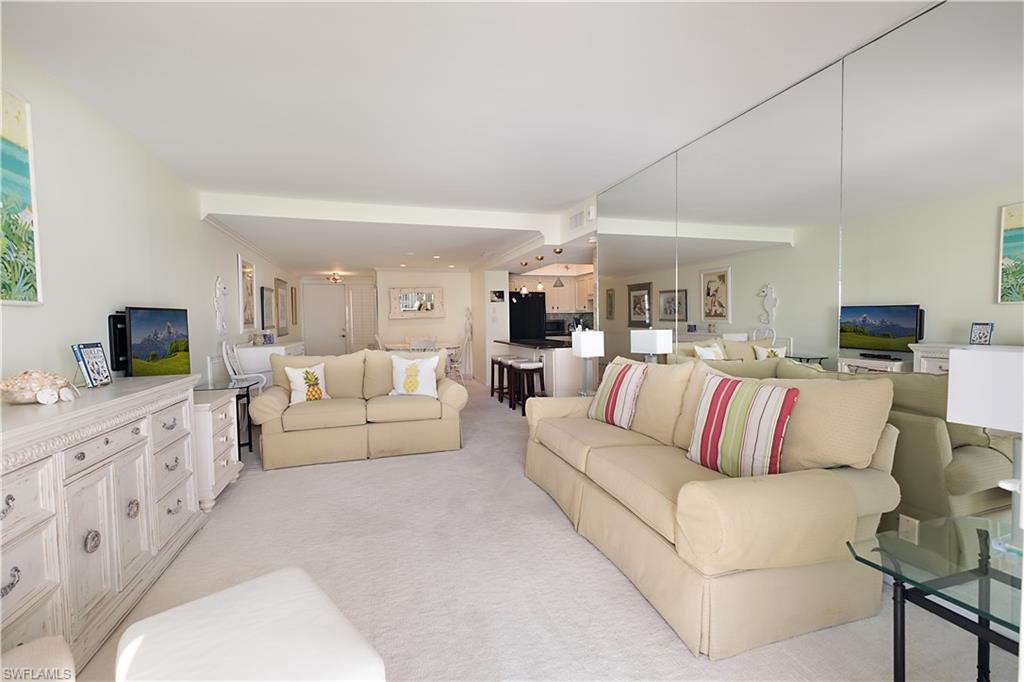 NAPLES CONTINENTAL - Residential