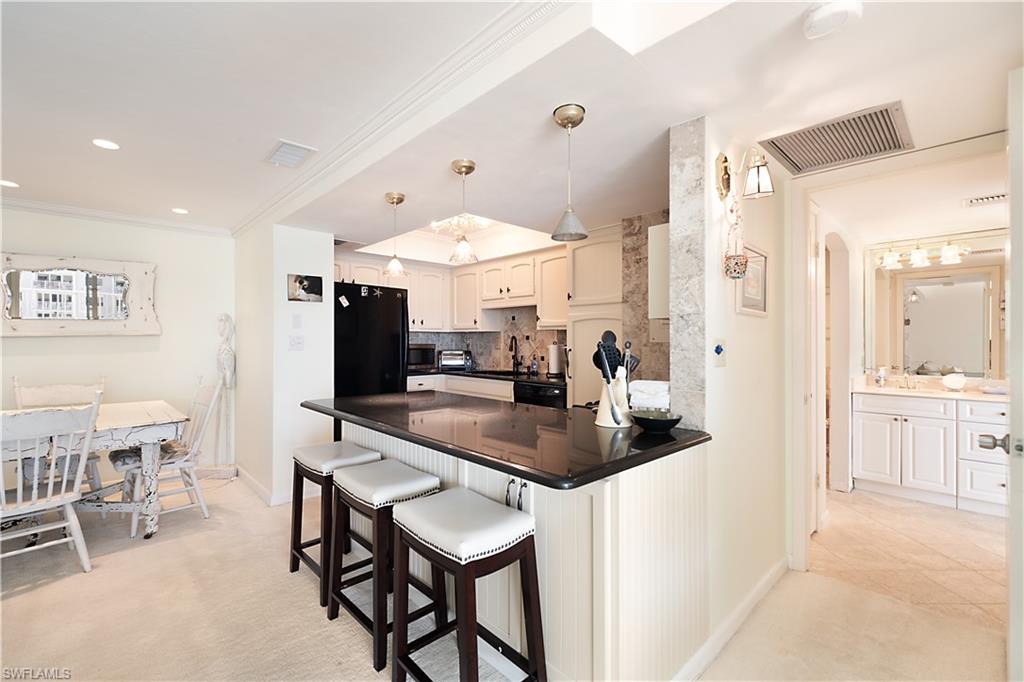 NAPLES CONTINENTAL - Residential