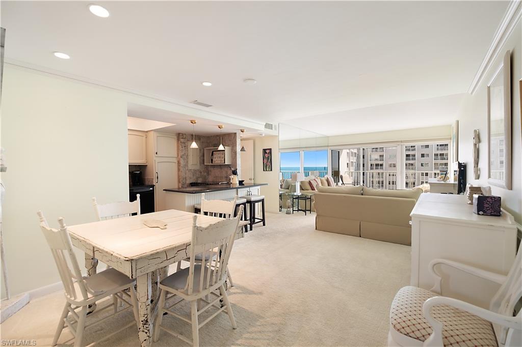 NAPLES CONTINENTAL - Residential