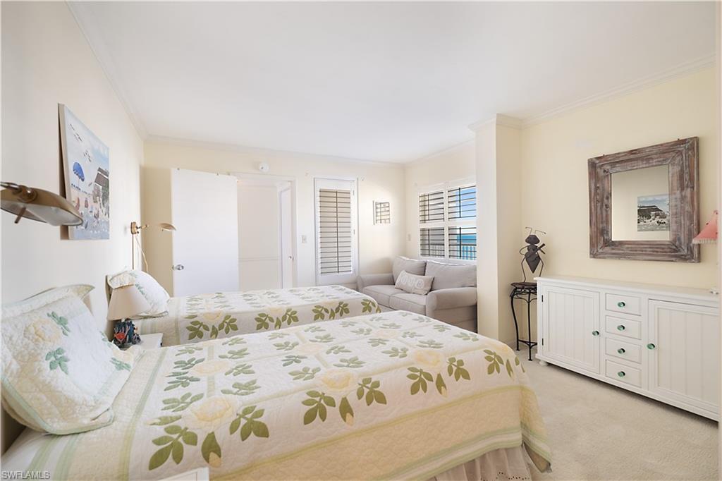 NAPLES CONTINENTAL - Residential