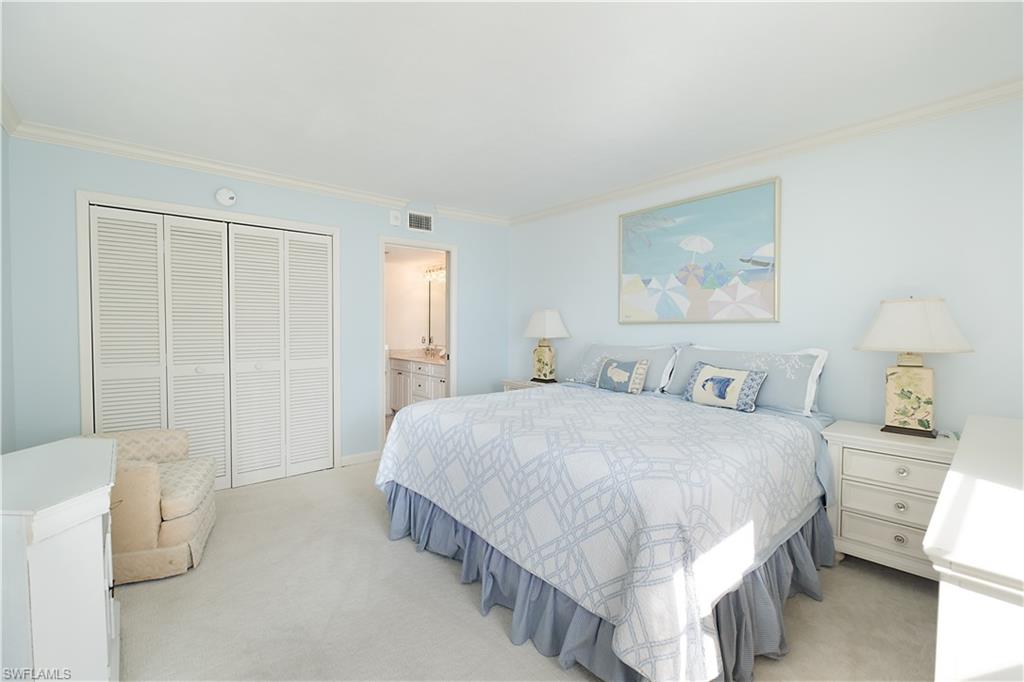 NAPLES CONTINENTAL - Residential