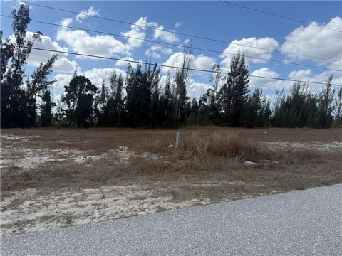 2214 NW 21st ST CAPE CORAL FL 33993