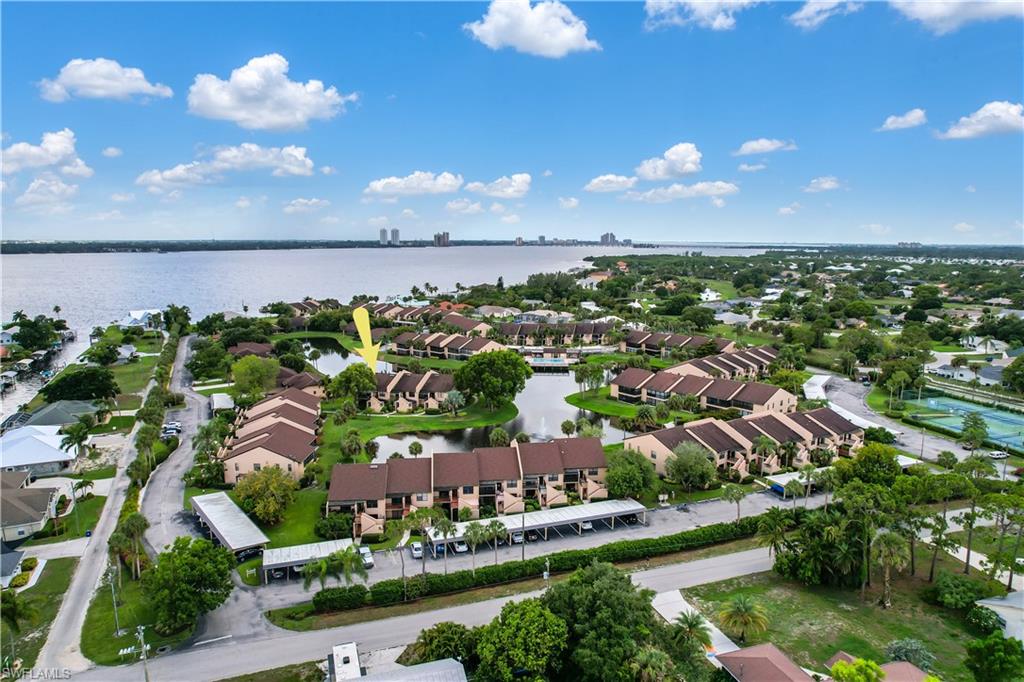 ADMIRALTY YACHT & RACQUET CLUB - Residential