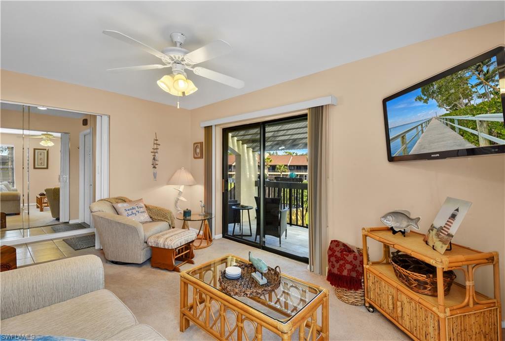 ADMIRALTY YACHT & RACQUET CLUB - Residential