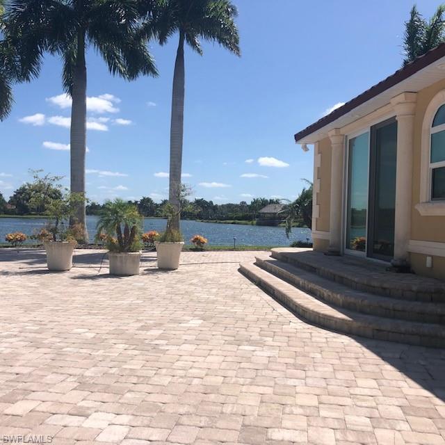 4732 Chariot CT
