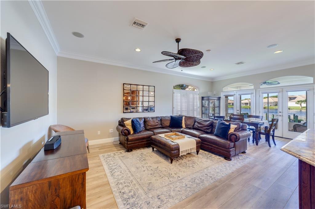 WATER'S EDGE - Residential