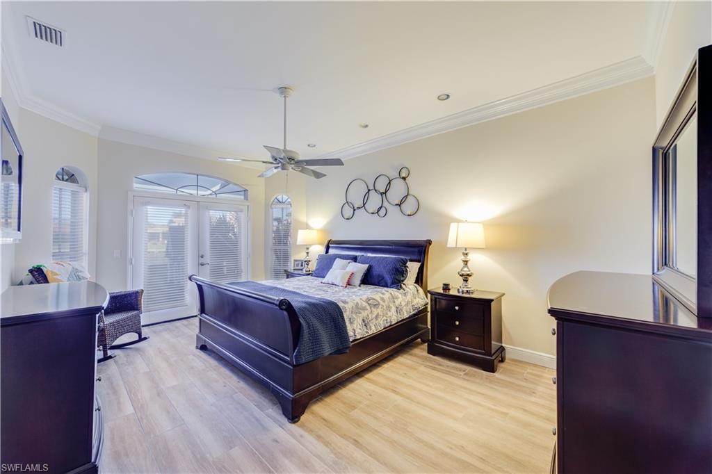 WATER'S EDGE - Residential