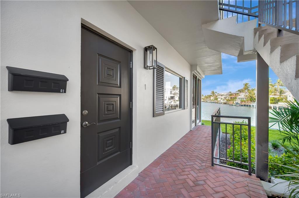 INDIES WEST - Residential Lease