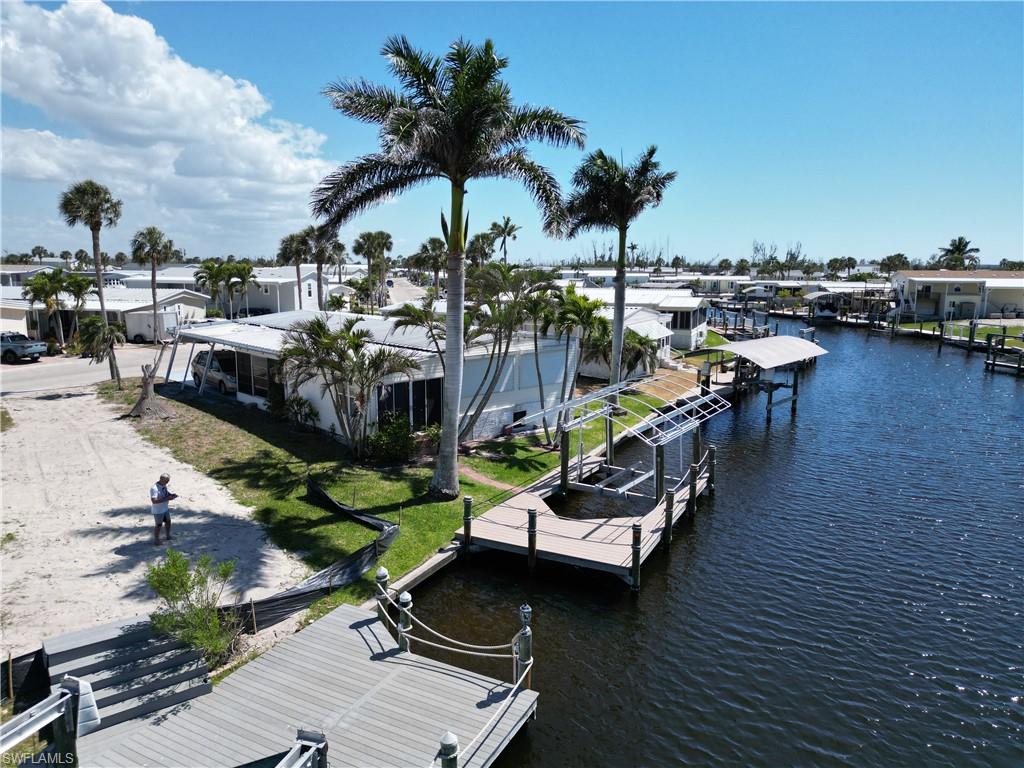 BAYSIDE ESTATES - Residential