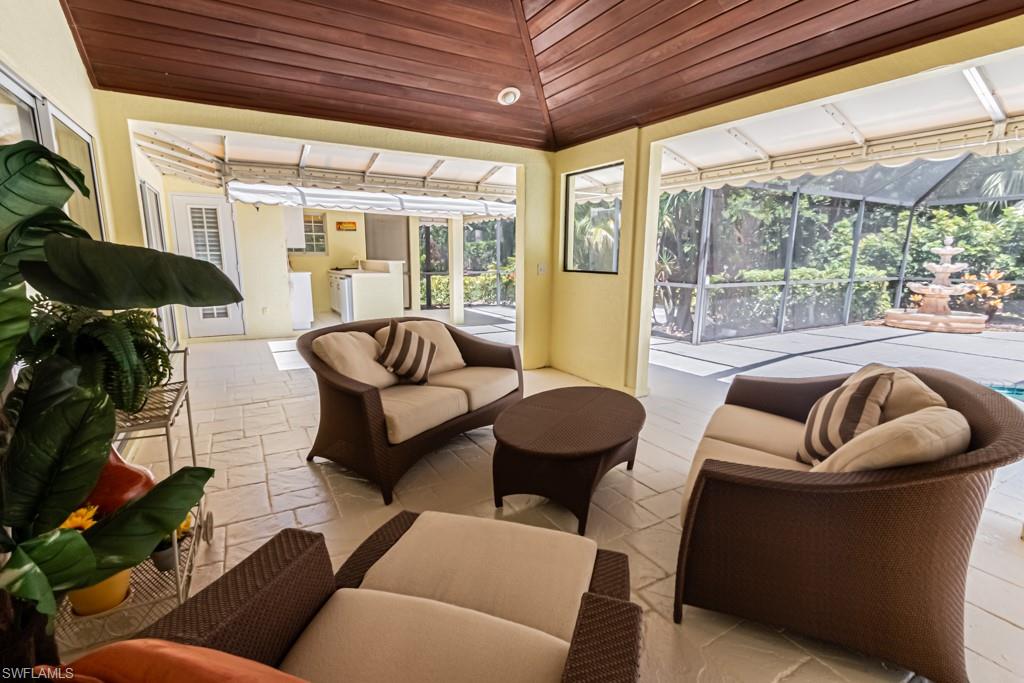 EAGLE CREEK COUNTRY CLUB - Residential