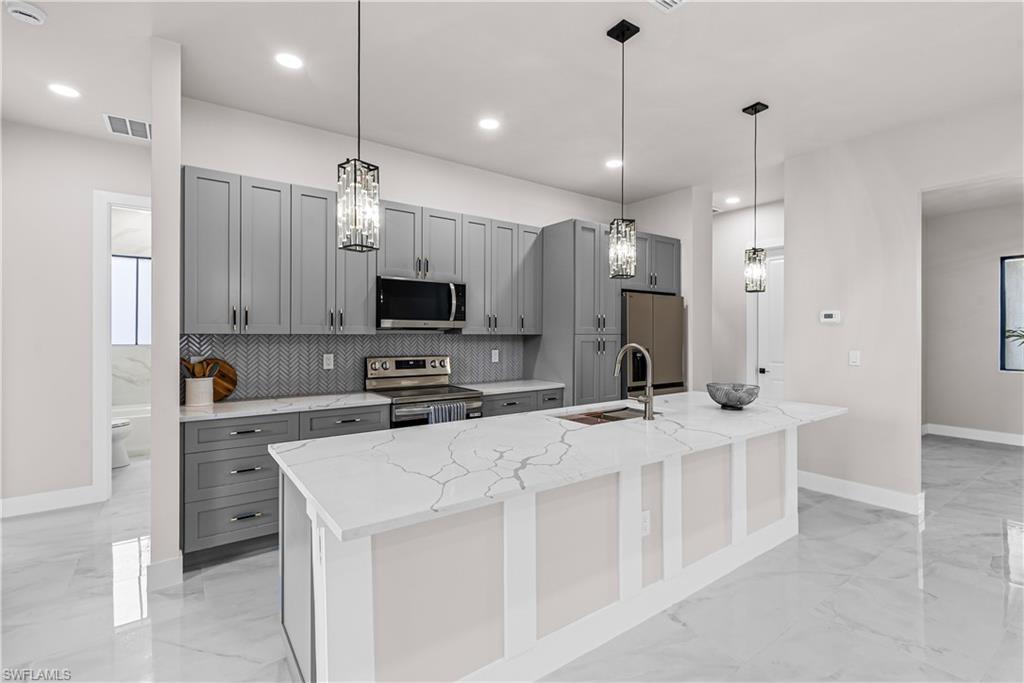 LEHIGH ACRES - Residential