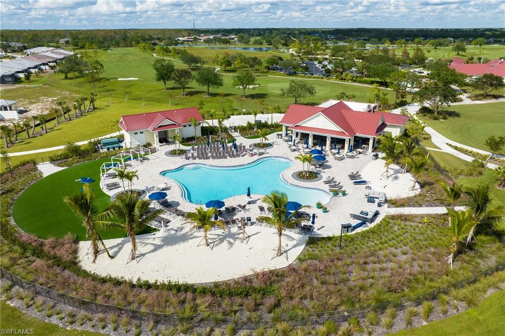 COUNTRY CLUB - Residential