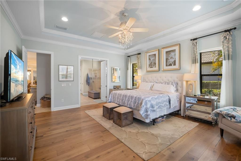 COUNTRY CLUB - Residential