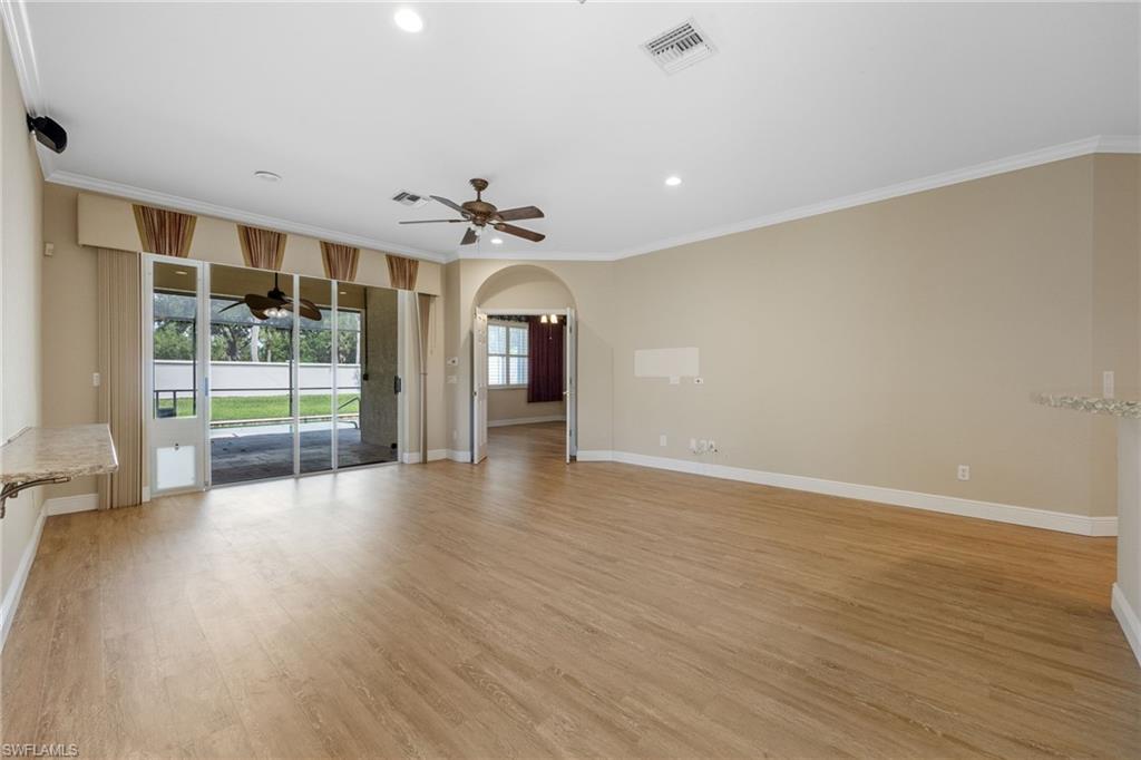 13644 Gulfbreeze ST