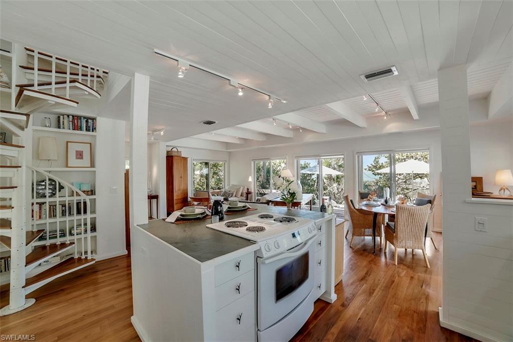 CAPTIVA PALMA UNRECORDED SUBDIVISION - Residential