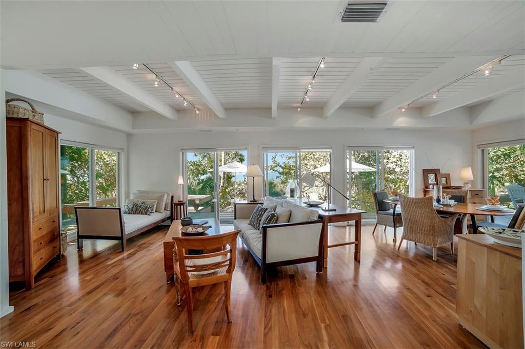 CAPTIVA PALMA UNRECORDED SUBDIVISION - Residential