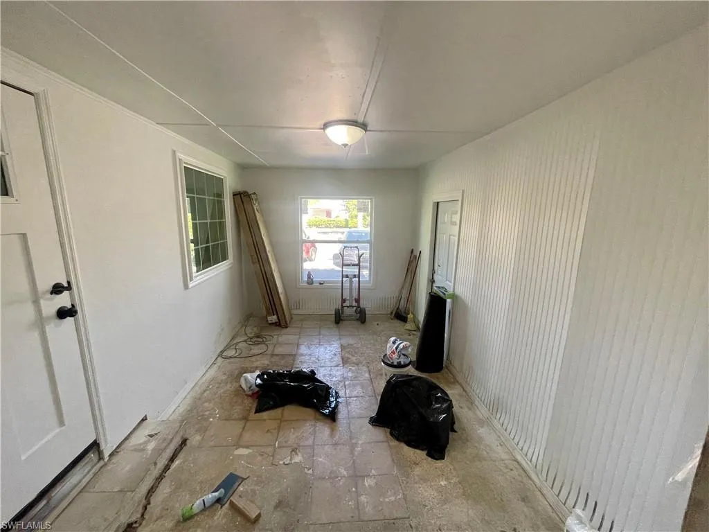 Naples, Florida 34102, United States, 4 Bedrooms Bedrooms, ,2 BathroomsBathrooms,Residential,Active,29672