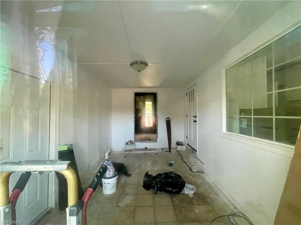 Naples, Florida 34102, United States, 4 Bedrooms Bedrooms, ,2 BathroomsBathrooms,Residential,Active,29672