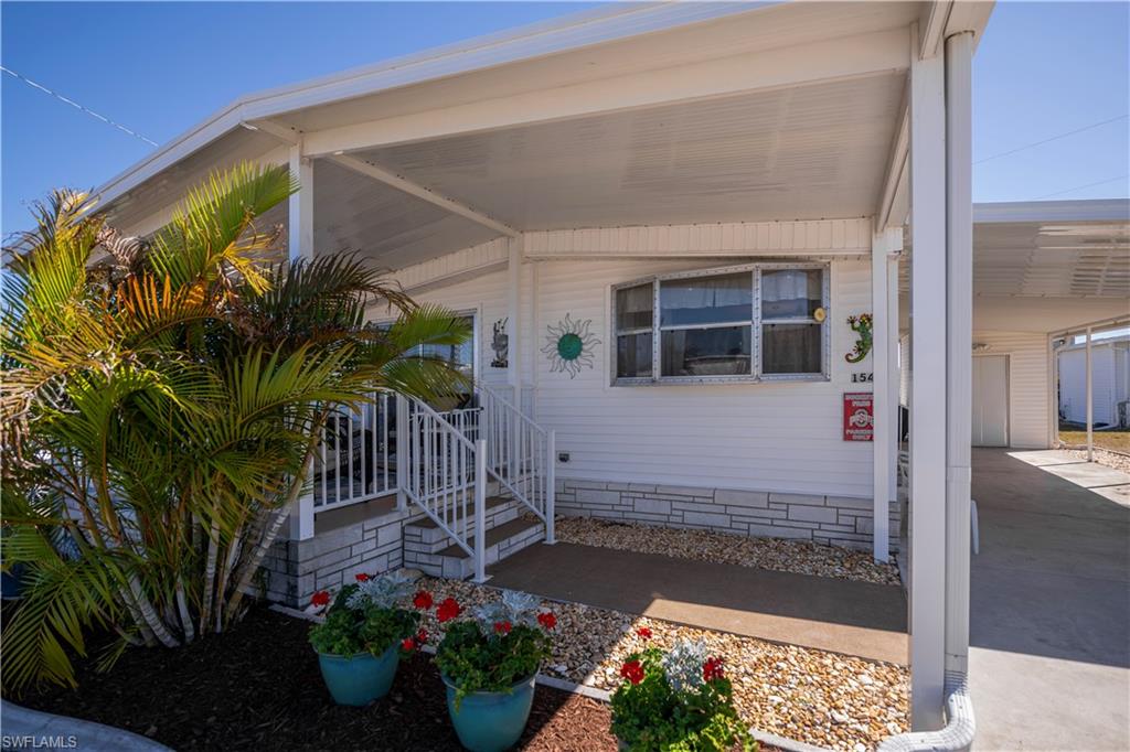 CARRIAGE VILLAGE - Residential