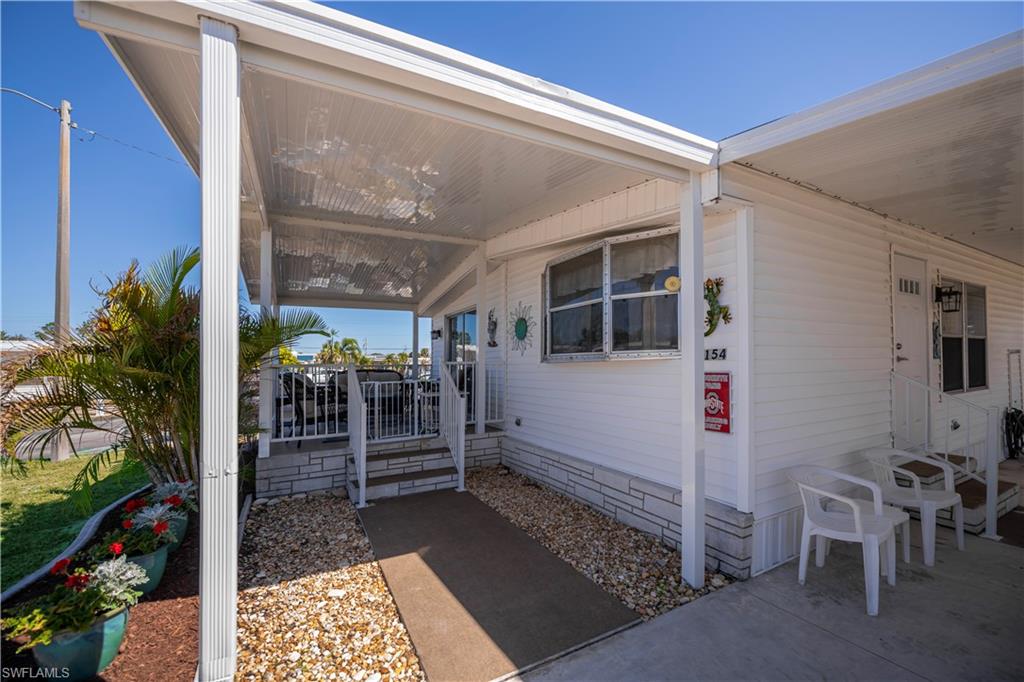 CARRIAGE VILLAGE - Residential