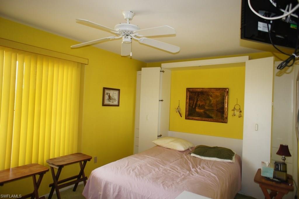 SEVEN LAKES - Residential