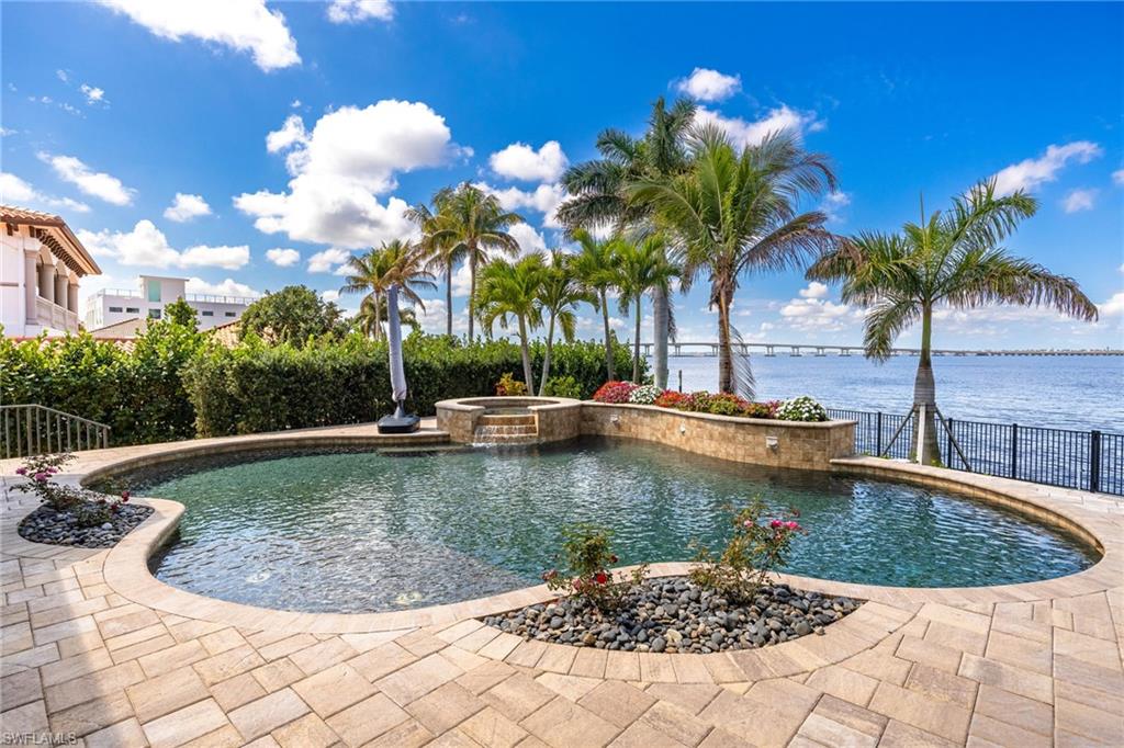 FORT MYERS - Residential