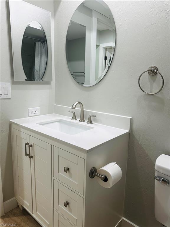 YACHTSMANS COVE - Residential