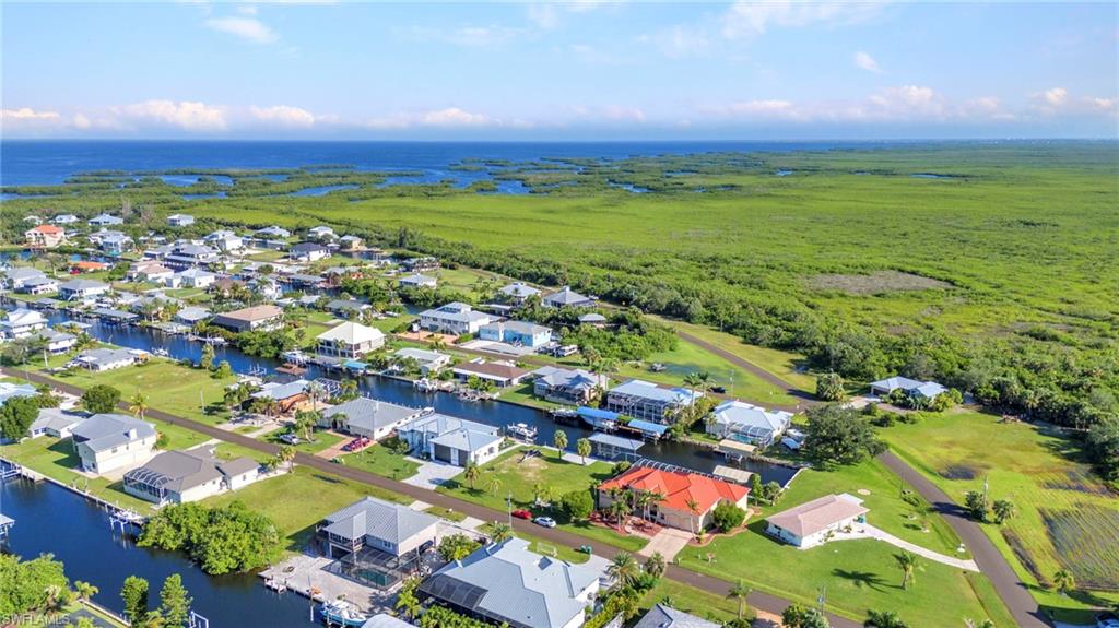 PIRATE HARBOR - Residential