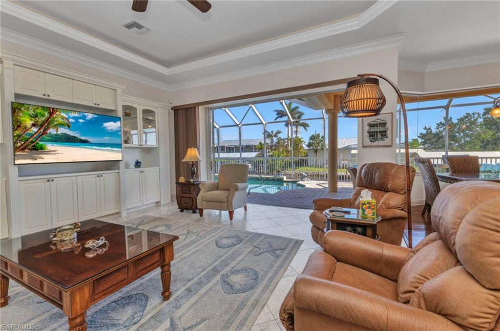 PIRATE HARBOR - Residential