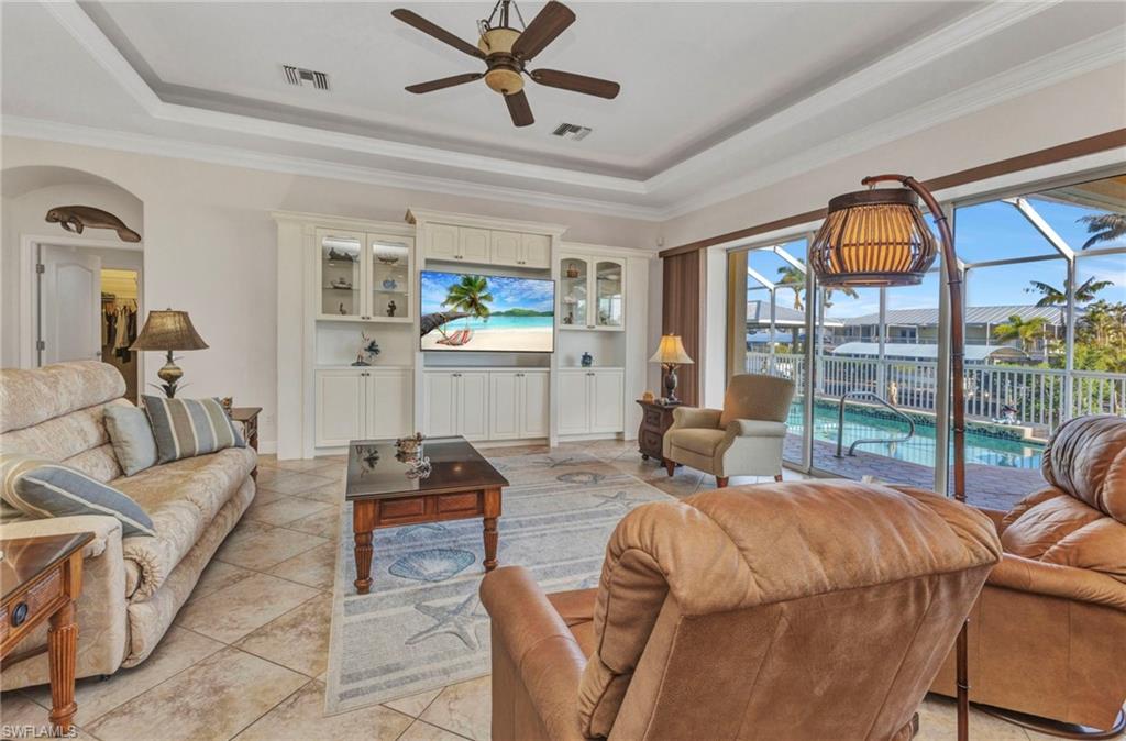 PIRATE HARBOR - Residential