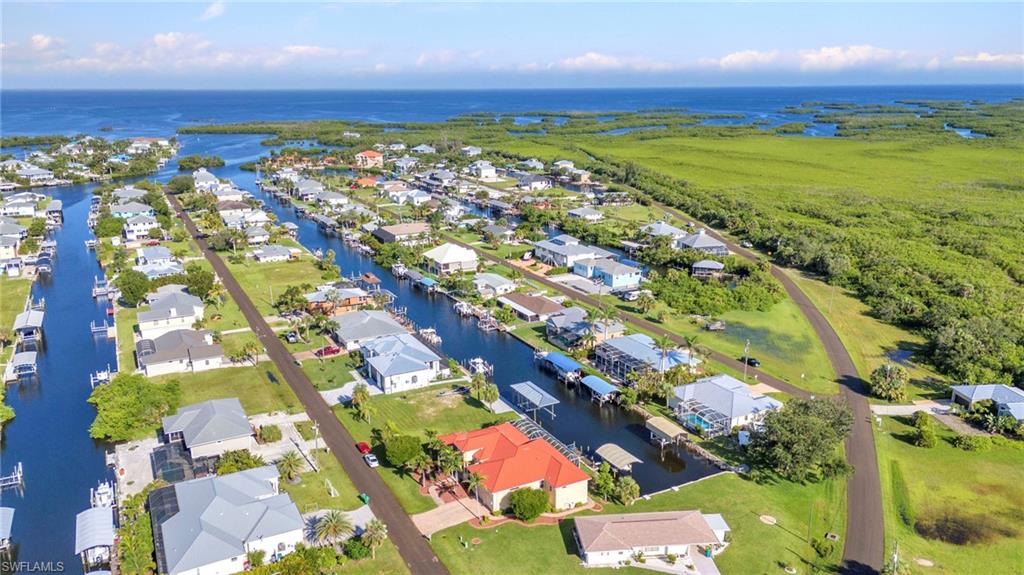 PIRATE HARBOR - Residential