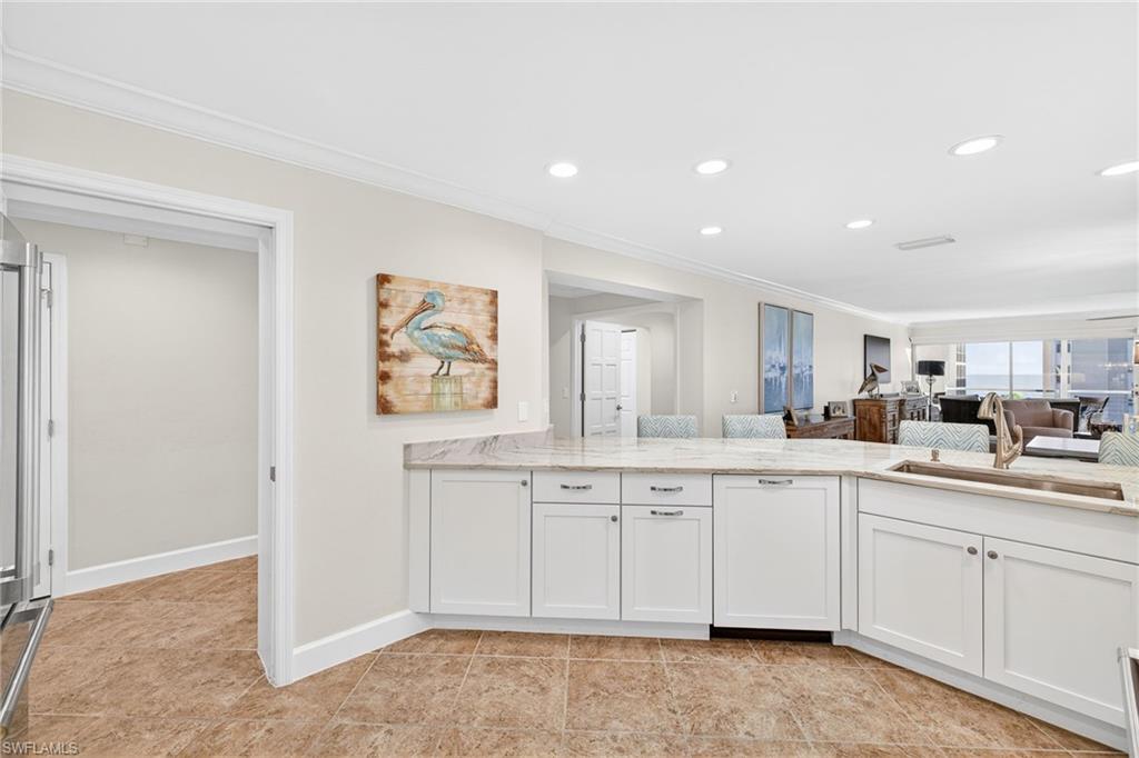 HIGH TIDE CONDO - Residential