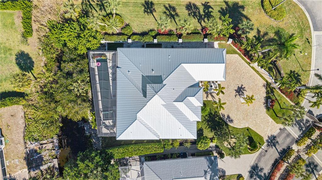 PARADISE VILLAGE - Residential