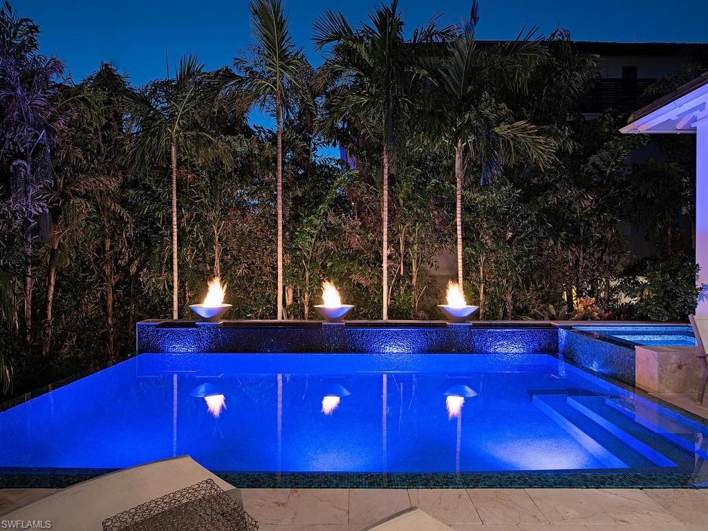 OLDE NAPLES - Residential